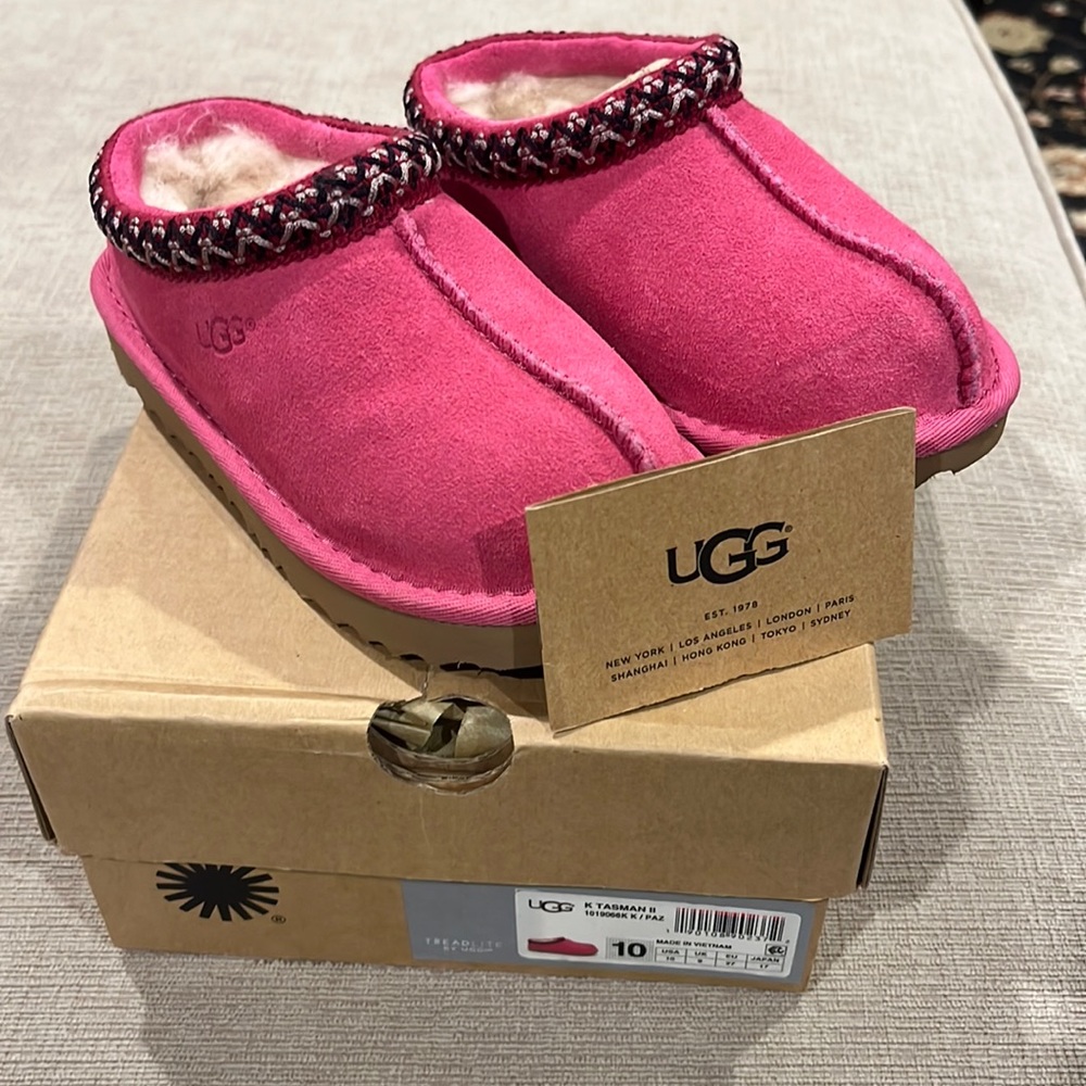 Brand new UGG TASMAN II Slippers Toddler size 10
